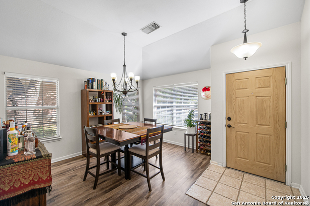 Image 5 of 38 For 13839 Bent Ridge