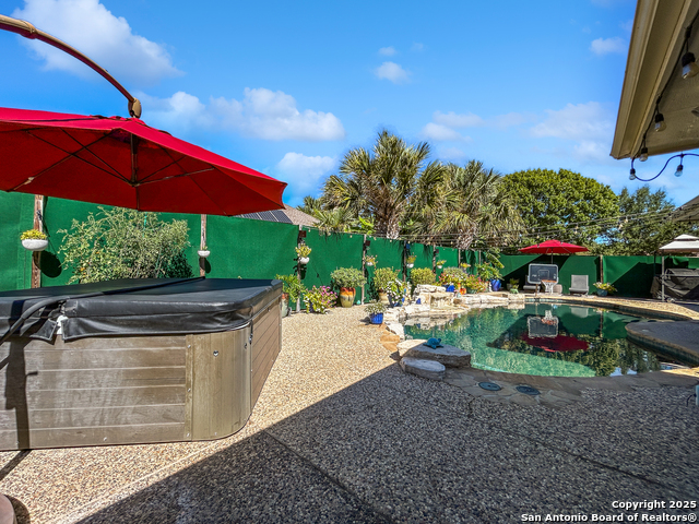 Image 27 of 30 For 1637 Circle Oak