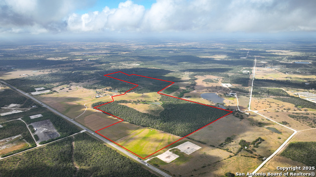 Listing photo id 5 for 000 Tx 97  