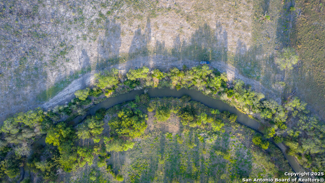 Listing photo id 17 for 4350 Fm 1339