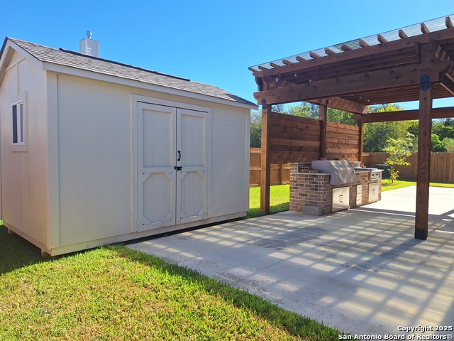 Image 44 of 47 For 15504 Capri  