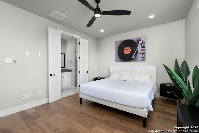 Image 20 of 61 For 110 Playmoor