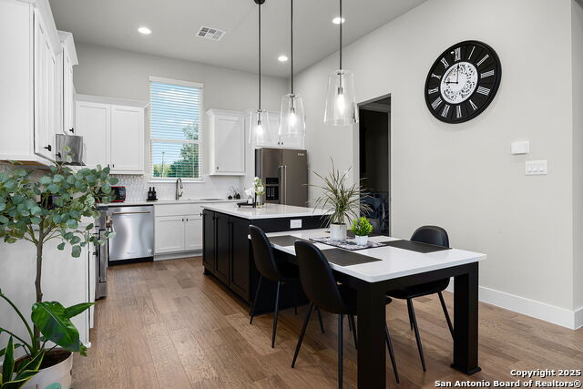 Image 38 of 61 For 110 Playmoor