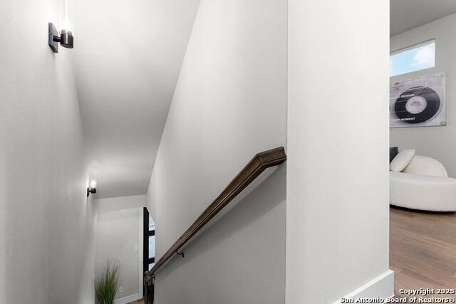 Image 46 of 61 For 110 Playmoor