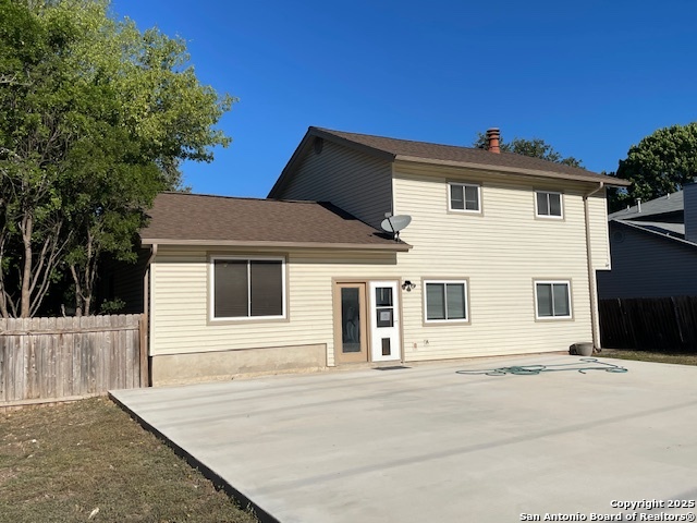 Image 6 of 19 For 7114 Breeze Hollow