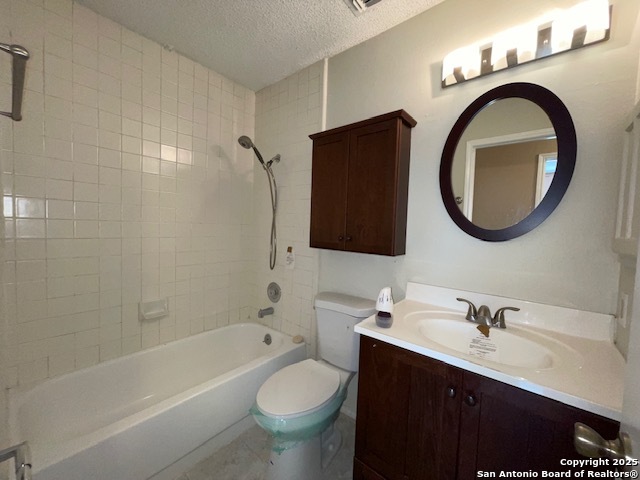 Image 7 of 19 For 7114 Breeze Hollow