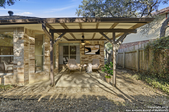 Listing photo id 19 for 7107 Quail Trace