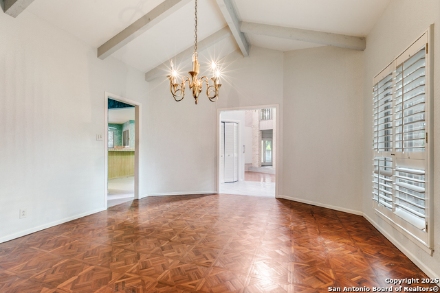 Image 11 of 27 For 3615 Hunters Point