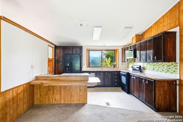 Image 18 of 49 For 28535 Waterview