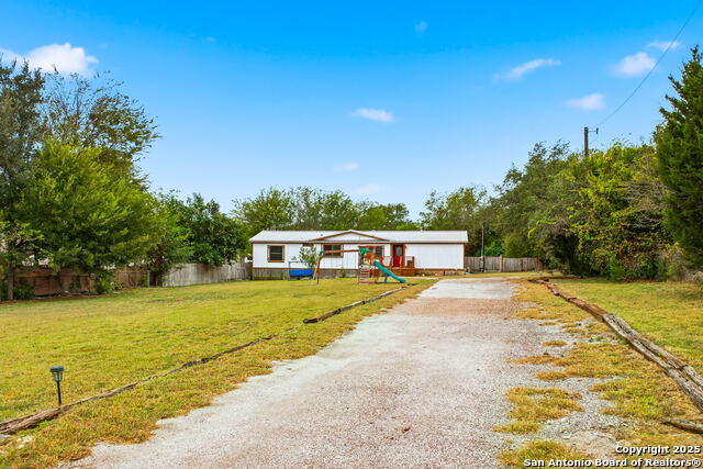 Image 8 of 49 For 28535 Waterview