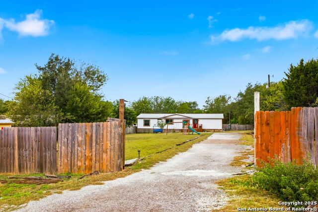 Image 9 of 49 For 28535 Waterview