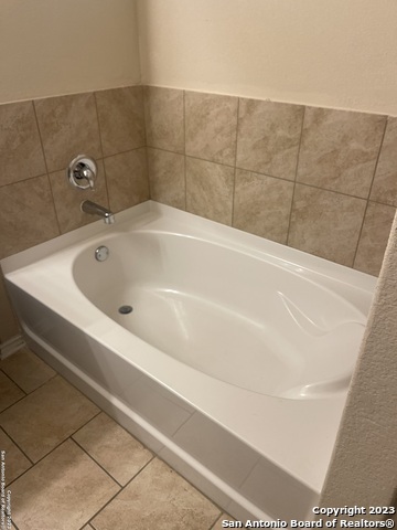 Image 21 of 38 For 7134 Pandora Way