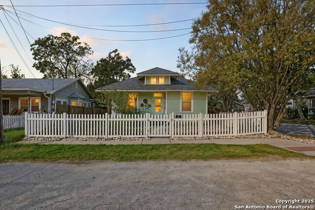 Image 3 of 29 For 125 Muth