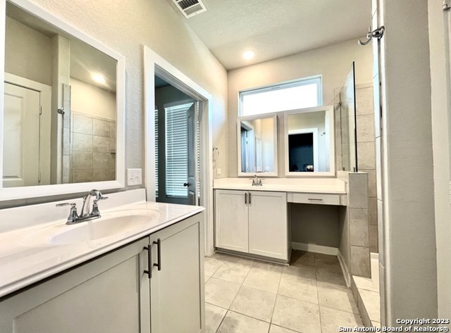 Image 8 of 14 For 4411 Tiger Run