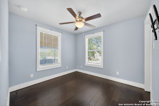 Listing photo id 17 for 1225 Michigan Ave