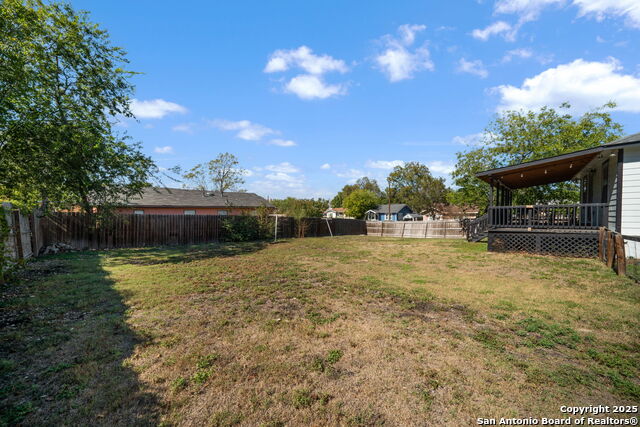 Listing photo id 20 for 1225 Michigan Ave