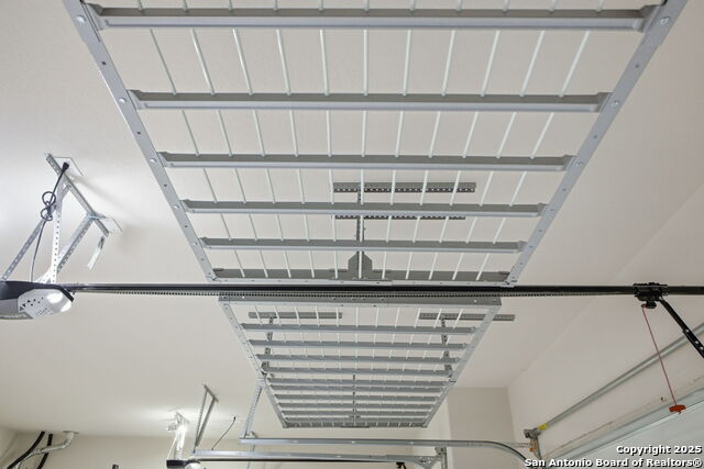 Image 34 of 43 For 14470 Costa Leon