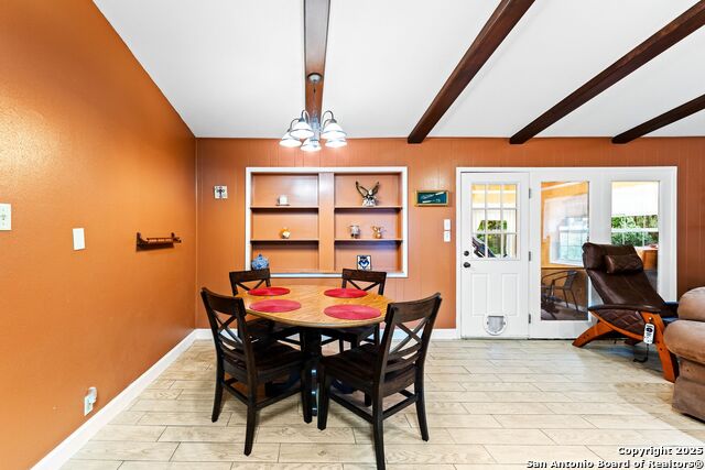 Image 15 of 33 For 4015 Hillswind