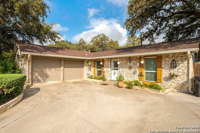 Image 7 of 33 For 4015 Hillswind