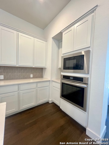 Image 13 of 33 For 12306 Fort Travis