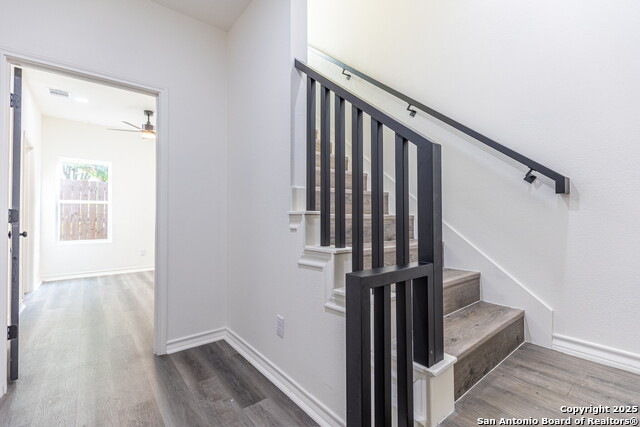 Image 4 of 34 For 118 Shenandoah  202