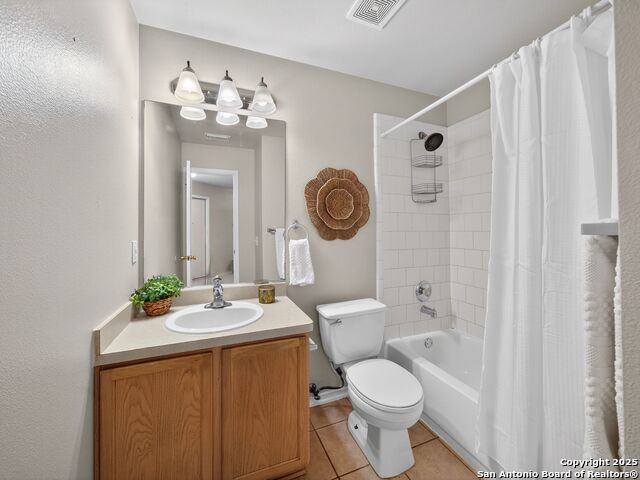 Image 24 of 31 For 6513 Rosethorn Drive