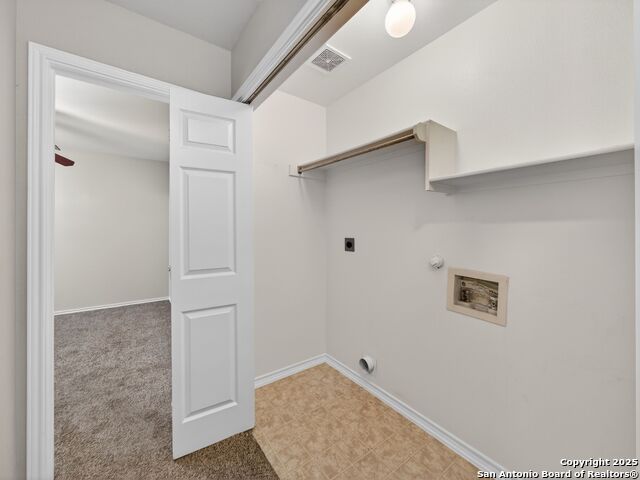 Image 26 of 31 For 6513 Rosethorn Drive