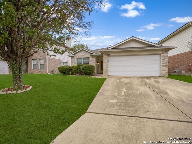 Image 4 of 31 For 6513 Rosethorn Drive