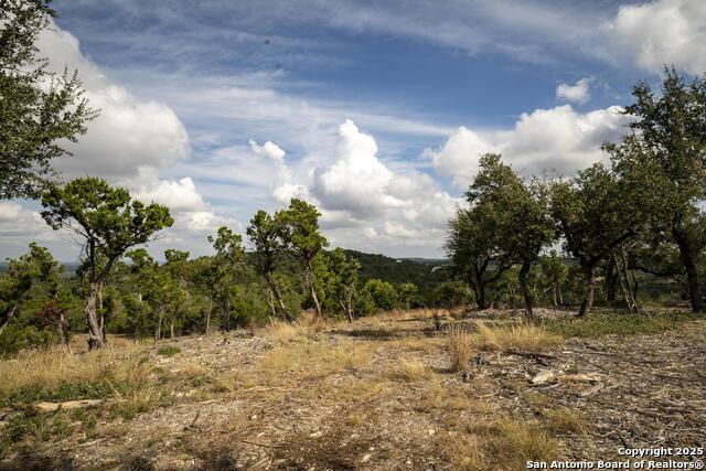 Image 25 of 31 For 322 Mitchell Dr