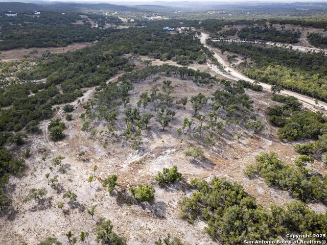 Image 5 of 31 For 322 Mitchell Dr