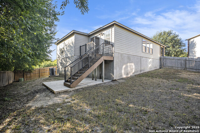 Listing photo id 13 for 10007 Del Lago