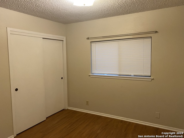 Image 16 of 20 For 7212 Rimwood