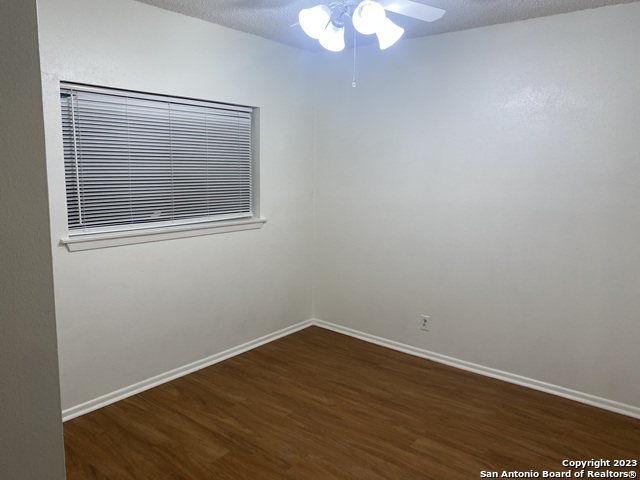 Image 18 of 20 For 7212 Rimwood