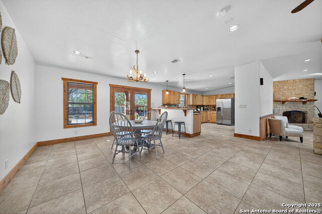 Listing photo id 15 for 15326 Gross Lane