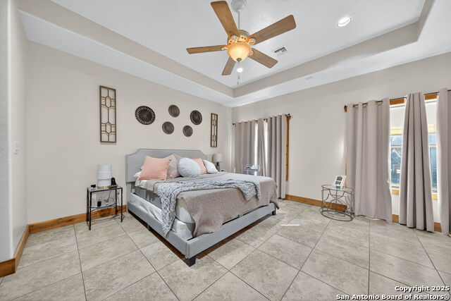 Listing photo id 20 for 15326 Gross Lane