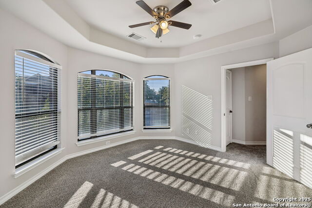 Listing photo id 39 for 21315 Encino Ash