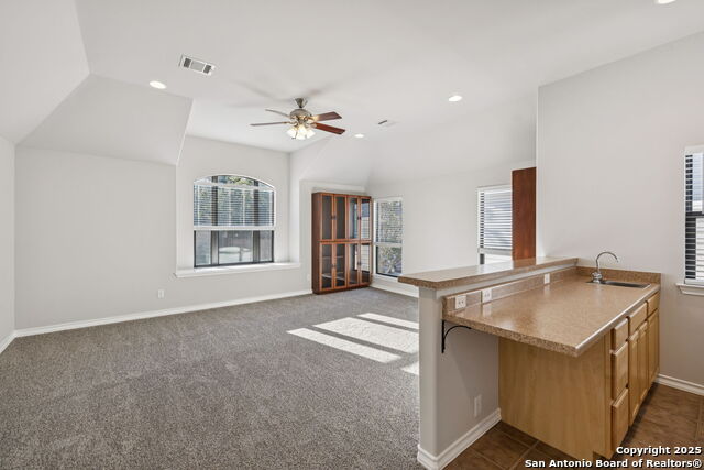 Listing photo id 42 for 21315 Encino Ash