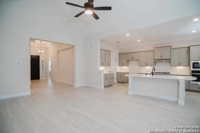 Image 19 of 46 For 923 Salzach  