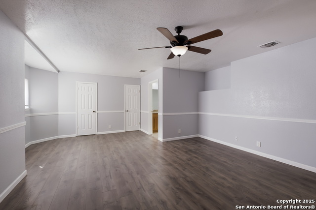 Listing photo id 15 for 9018 Rich Quail