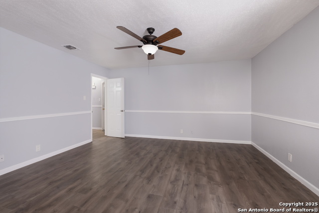 Listing photo id 16 for 9018 Rich Quail