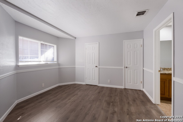 Listing photo id 17 for 9018 Rich Quail