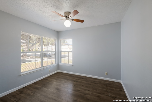 Listing photo id 22 for 9018 Rich Quail