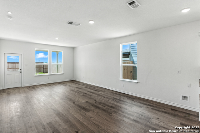 Image 11 of 33 For 4145 Bermuda Ln