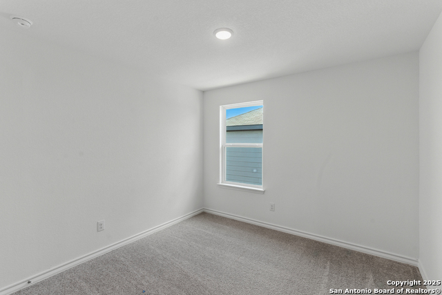 Image 30 of 33 For 4145 Bermuda Ln