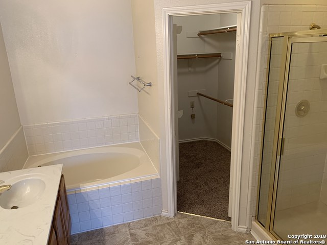 Image 10 of 15 For 5862 Spring Crossing