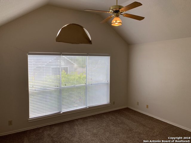 Image 11 of 15 For 5862 Spring Crossing