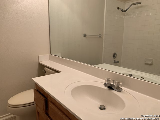 Image 14 of 15 For 5862 Spring Crossing