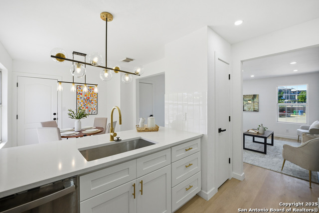 Image 18 of 41 For 1306 Melissa Sue