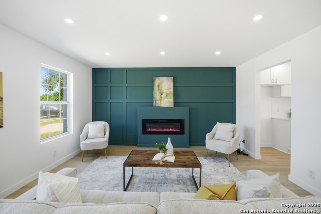 Image 9 of 41 For 1306 Melissa Sue