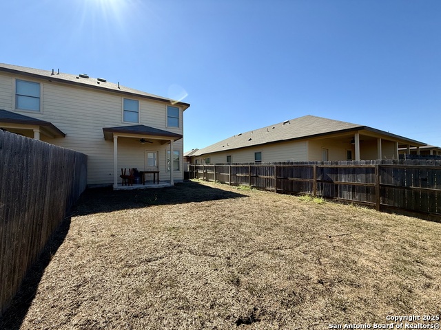 Image 16 of 18 For 1132-1134 Renee Way